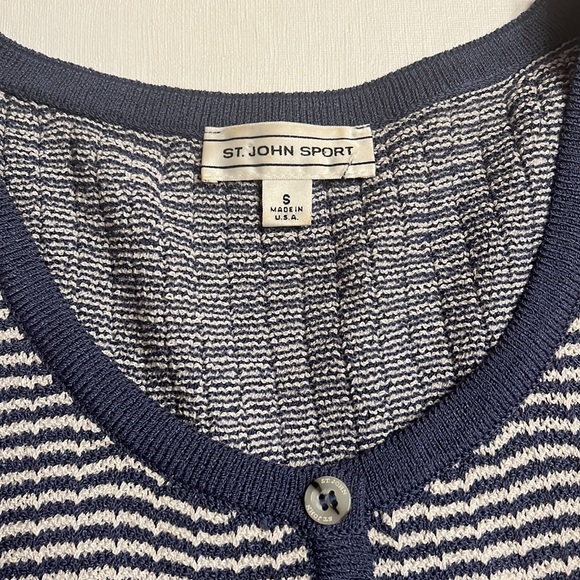 🟢 St. John Blue and White Nautical Button Down Cardigan - Picture 5 of 6